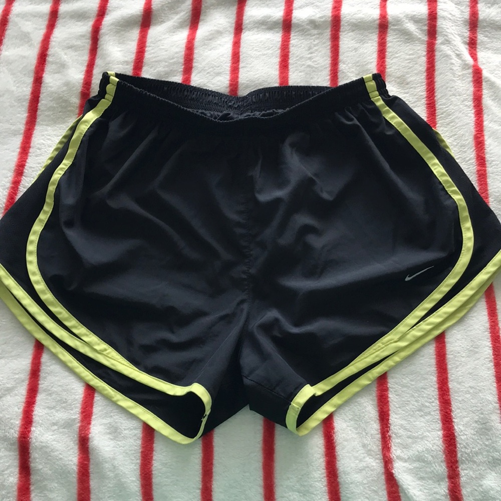 Nike tempo shorts